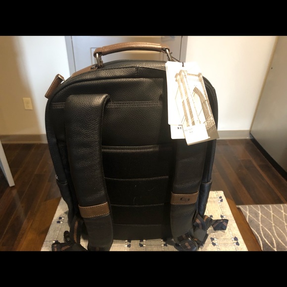 Brand-new, unused, stylish Solo New York backpack! main image 5
